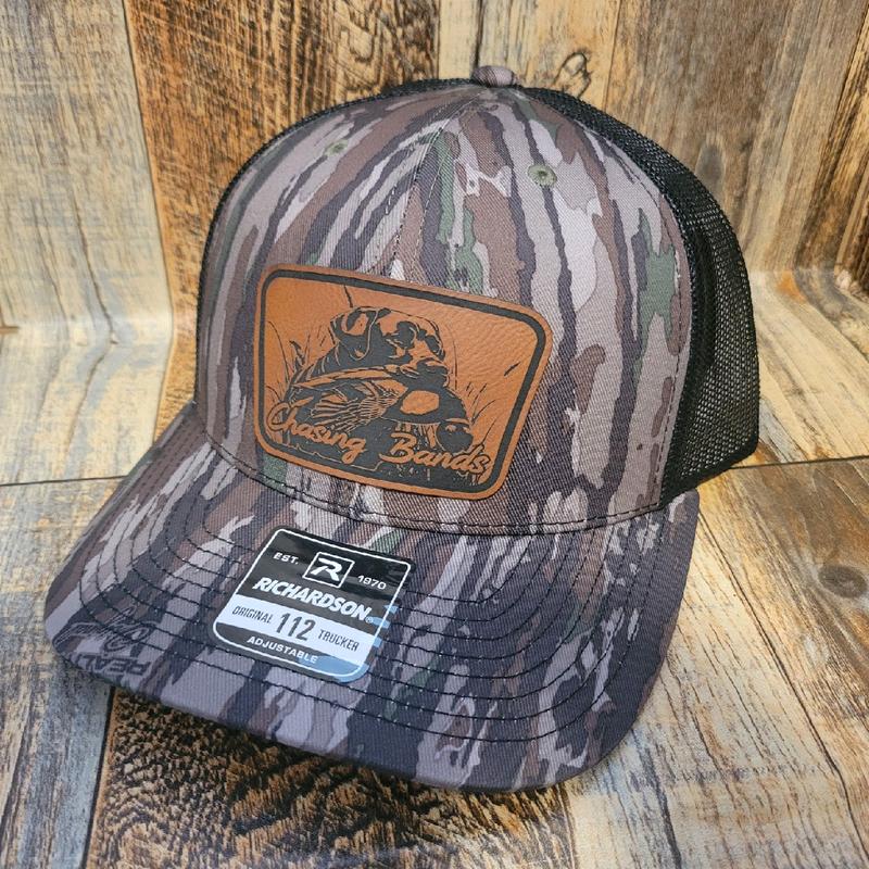 Chasing Bands duck hunting hat lab