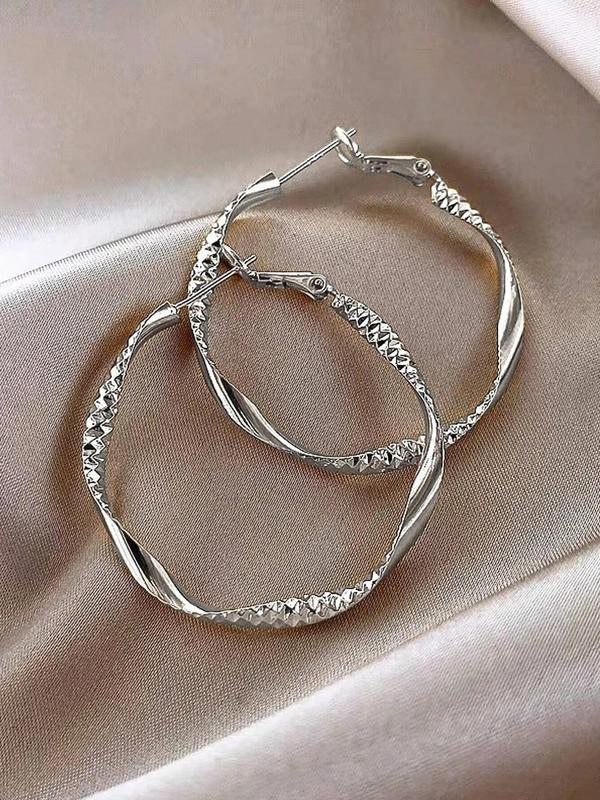 Minimalist Temperament Twist Design Rhinestone Decorated Hoop Earrings, 1 Pair Fashion Exquisite Silky Texture Design Hoop Earrings, Elegant Jewelry for Party, Daily Clothing Decor for Girl