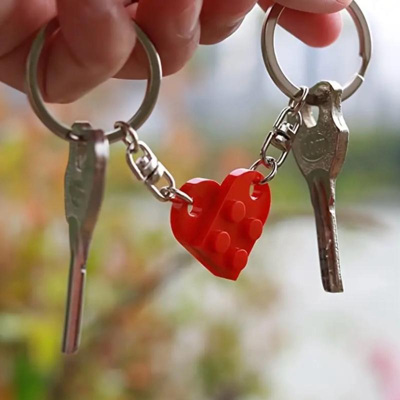 2pcs Cute Love Heart Building Block Matching Keychains Couples Friendship Love Heart Brick Key Ring New Year Jewelry Gifts perfect gift fun keychains perfect accessory funny keychain