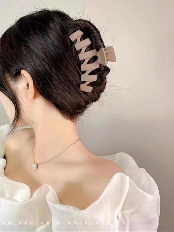 Solid Color Hair Claws, with Flower & Braid & Hollow Out Geometric Decor, Casual Versatile Hair Accessories for Women, Elegant Hair Claws for Daily Use