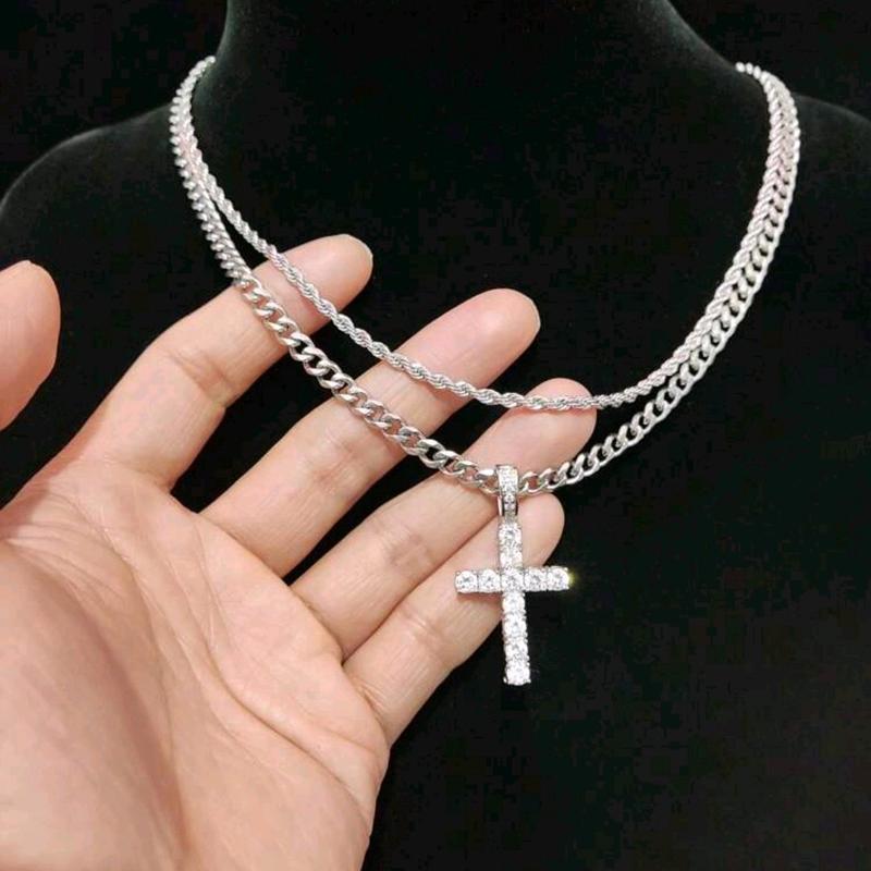 New Trending Hip Hop Twist Chain Necklace & Rehinestone Cross Pendant for Men and Women - Stainless Steel Jewelry