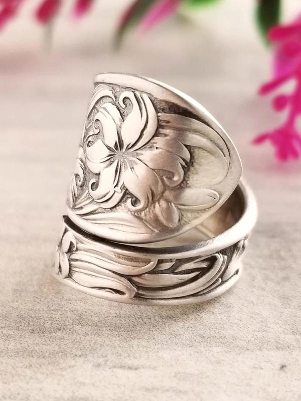 Vintage Flower Design Cuff Ring, Fashion Hand Jewelry for Party, Daily Clothing Decor, Trendy All-match & Exquisite Jewelry for Gift