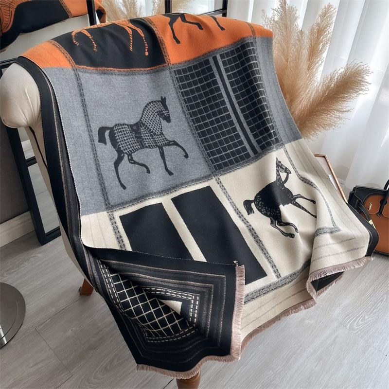 Luxury Warm Poncho Cashmere Winter Women Scarf Horse Print Shawl Wraps Female Thick Pashmina Blanket Bufanda Travel Echarpe 2024