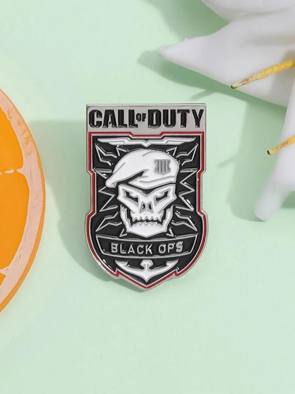 Call Of Duty Letter Design Brooch, Fashion Alloy Badge for Daily Clothing Decor, Trendy All-match & Exquisite Brooch for Birthday Gift