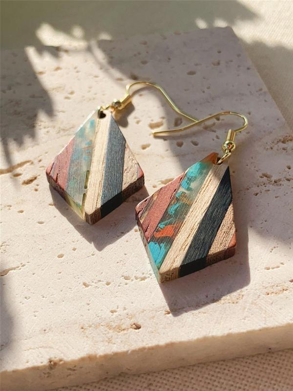 1 Pair Boho Style Wooden Geometric Design Dangle Earrings, Fashionable Random Patchwork Pattern Earrings Jewelry for Women, Trendy Accessories for Party and Daily Life