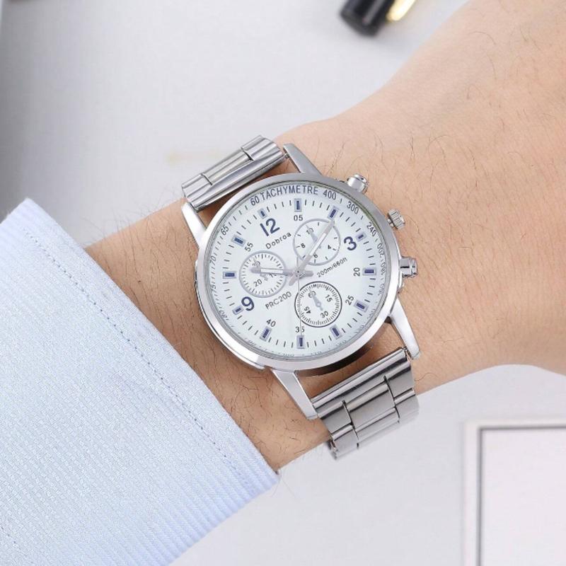 Men's Silver Stainless Steel Strap Business Round Dial Quartz Watch for Daily Life