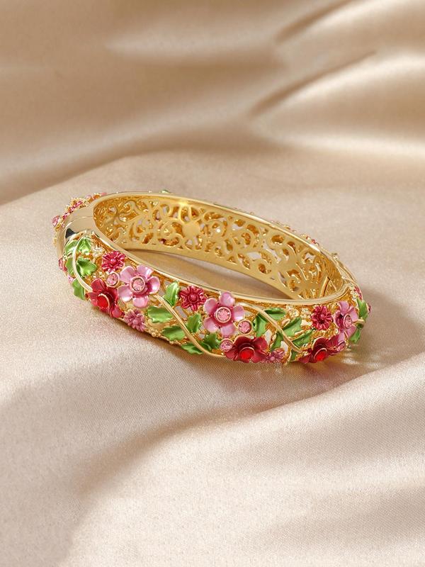 Vintage Flower Design Bangle, Fashionable Hollow Out Design Bangle for Women & Girls, Trendy All-match & Exquisite Jewelry for Birthday Gift