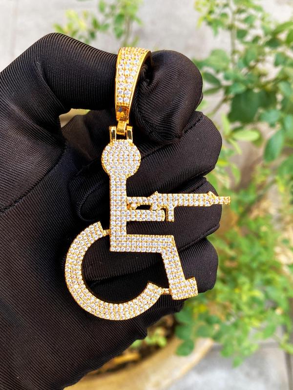 Rhinestone Decor Wheelchair Design Pendant, Street Style Charm for Men, Hip Hop Fashion Jewelry for Party, Daily Decor, Trendy All-match Jewelry for Birthday Gift