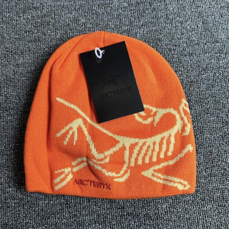 New Arcteryx Bird Head Black Toque Beanie Orca black Merino wool hat for winter casual Occasion