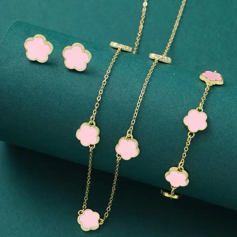 Lucky Five-petal Flower Five-leaf Clover Bracelet Earrings Necklace Three-piece set for woman Stylish Accessories Party Jewelry