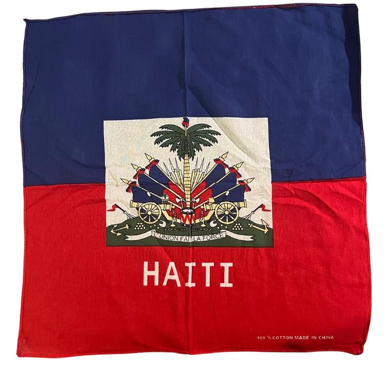 Versatile Haiti Flag Bandana for All Occasions